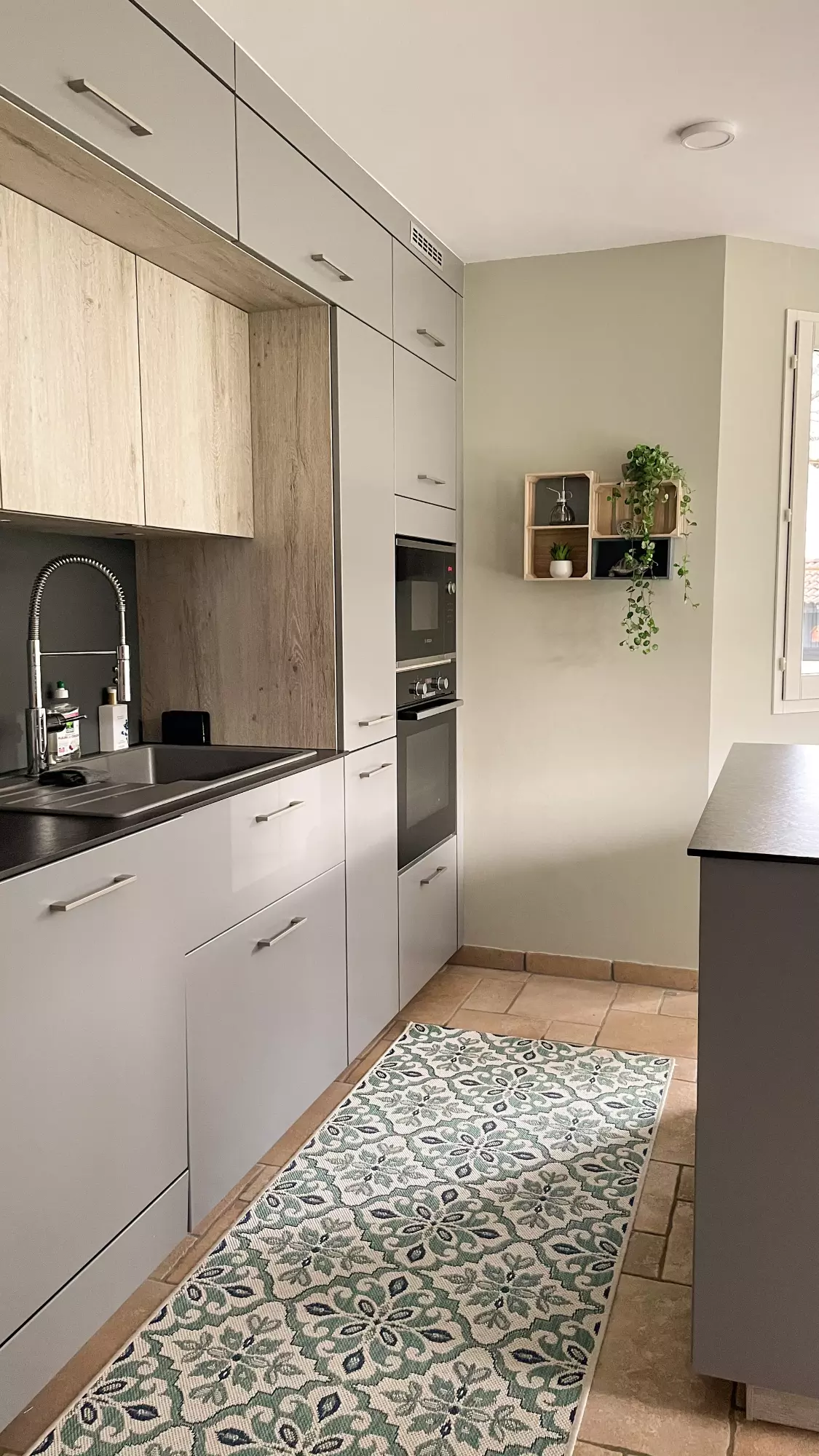 Kitchen tiles Shepherds Bush West London